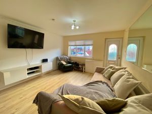 Lounge- click for photo gallery